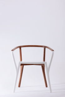 手机版Y腿堆叠椅 技术开发与销售新标杆，荣膺印尼家具设计奖